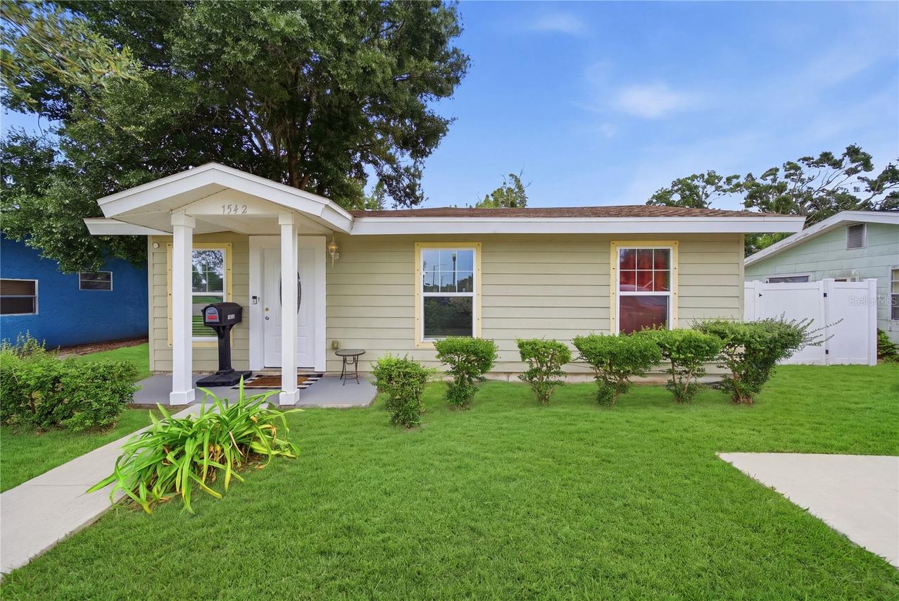 1542 28th St., St Petersburg, FL 33712