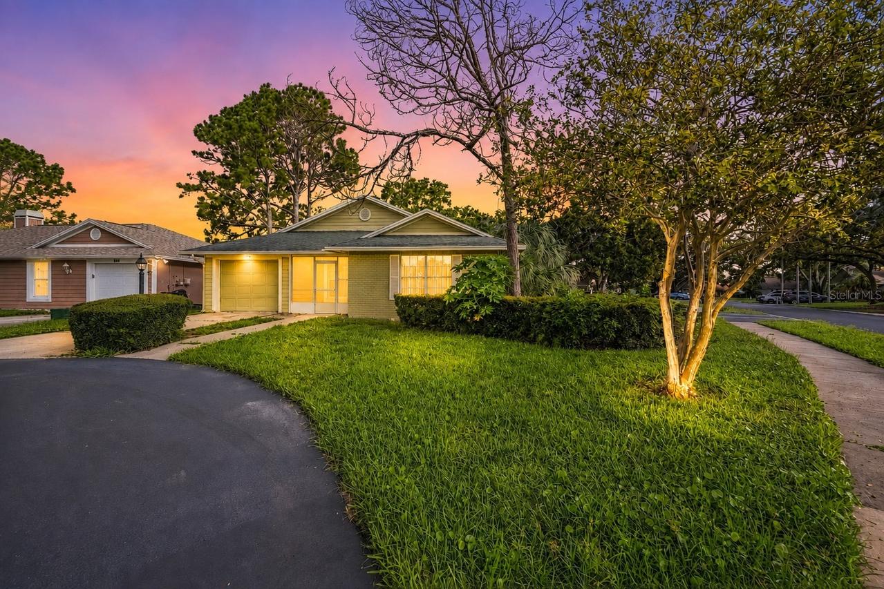 888 Franklin Cir., Palm Harbor, FL 34683