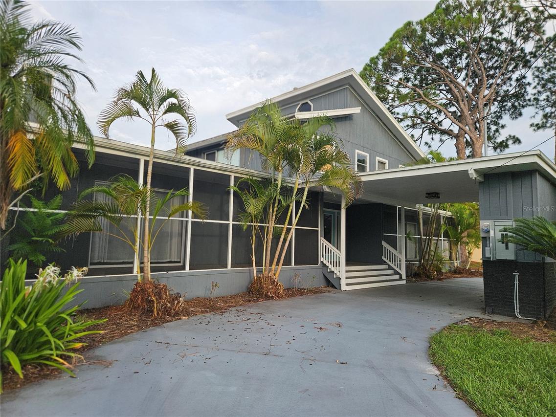 2321 Ingram Ave., Sarasota, FL 34232