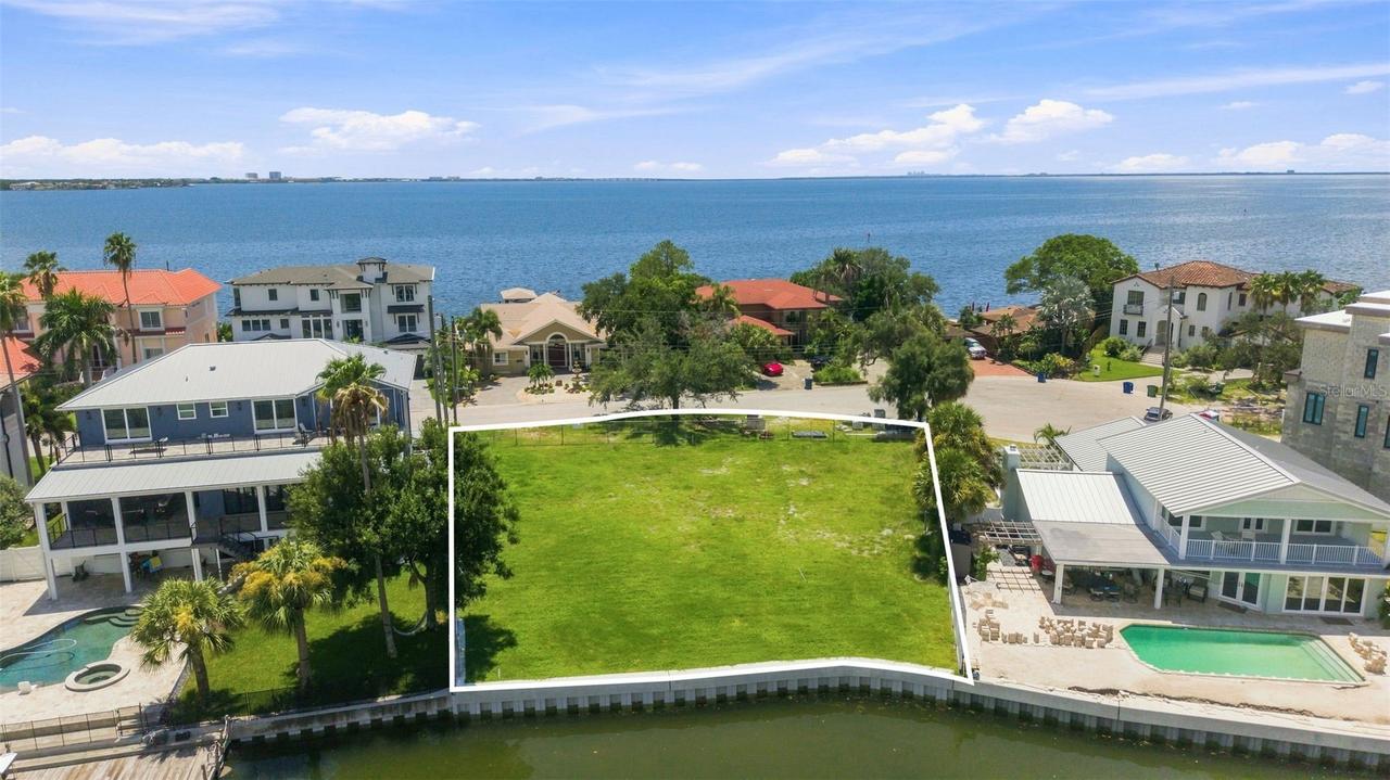 5833 Mariner St., Tampa, FL 33609