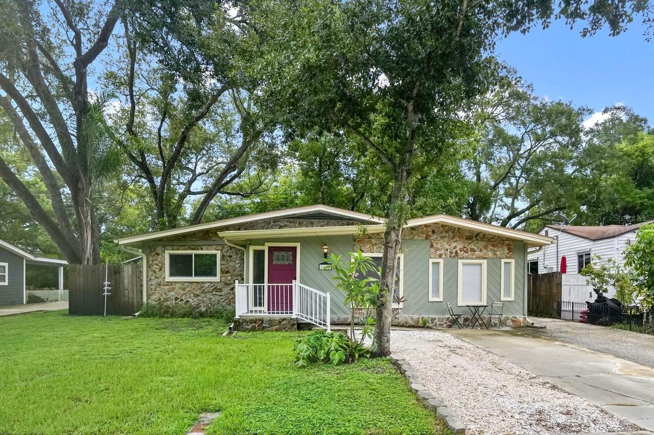 1663 San Mateo Dr., Dunedin, FL 34698