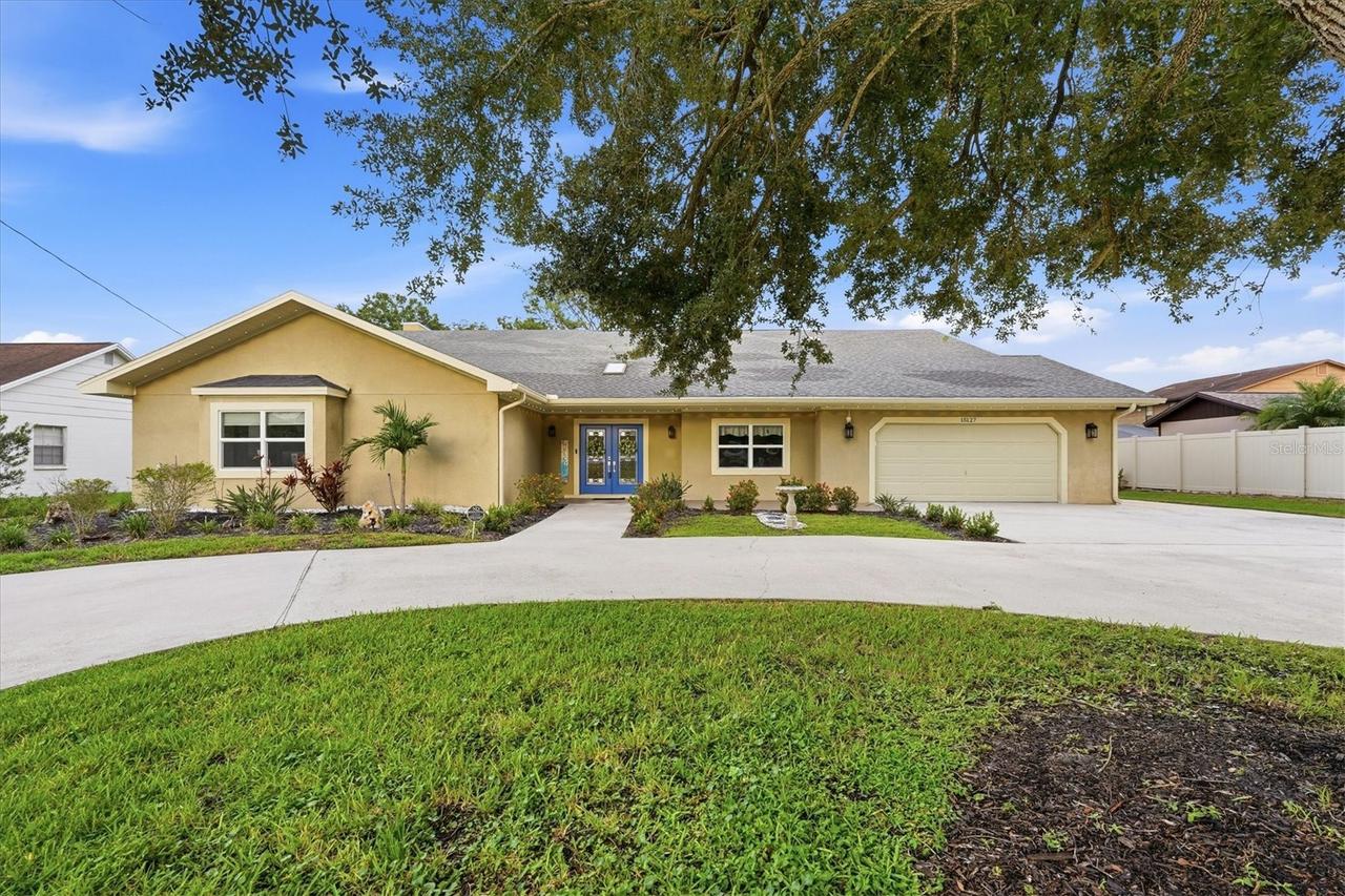 15127 Pennington Rd., Tampa, FL 33624
