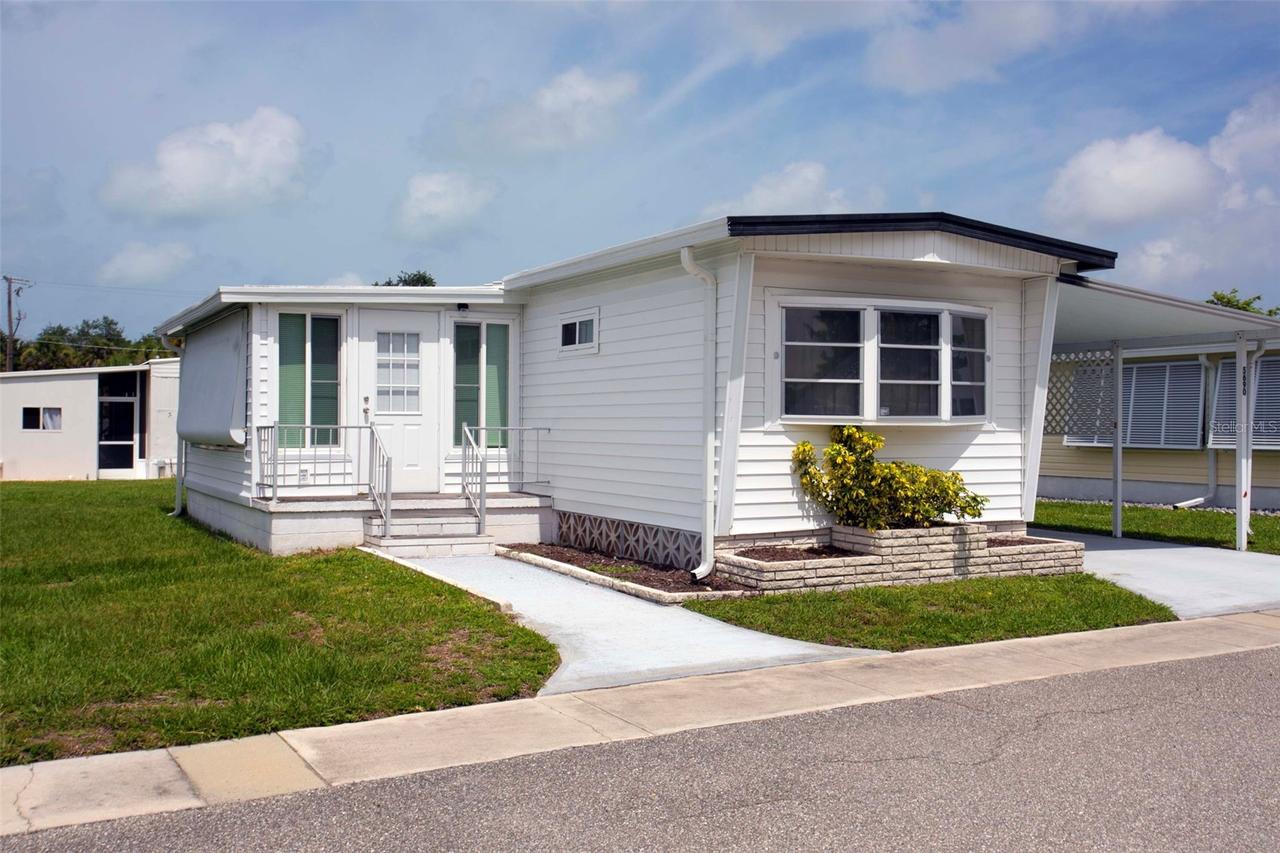 5690 Forsythia Rd., Venice, FL 34293