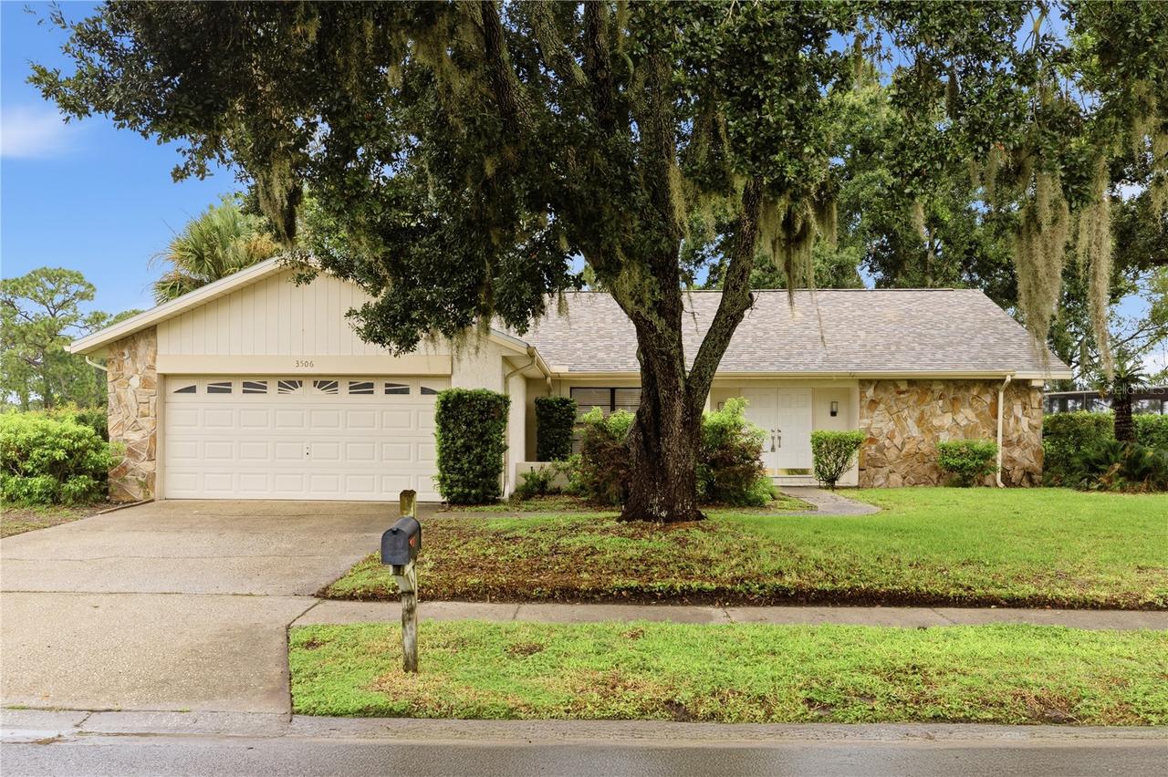3506 Fairway Forest Dr., Palm Harbor, FL 34685