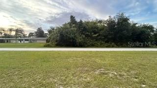 718 (BLOCK 124 LOT 9) Park Ave., Indian Lake Estates, FL 33855