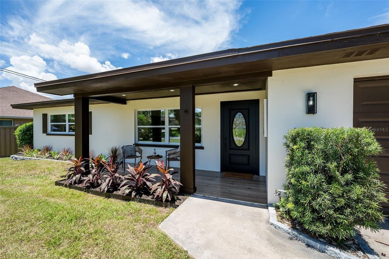 3042 Kapok Kove Dr., Clearwater, FL 33759