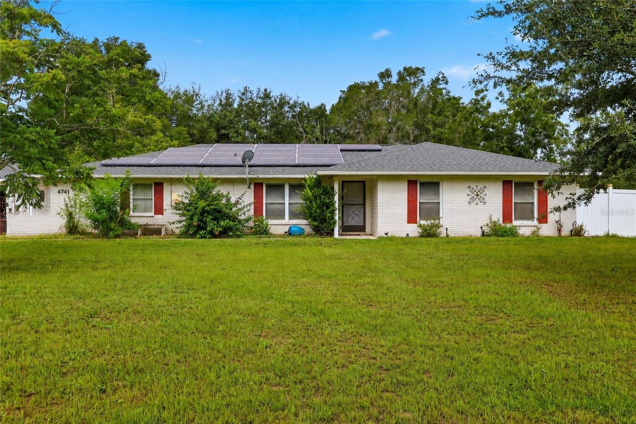 4741 Seaberg Rd., Zephyrhills, FL 33541