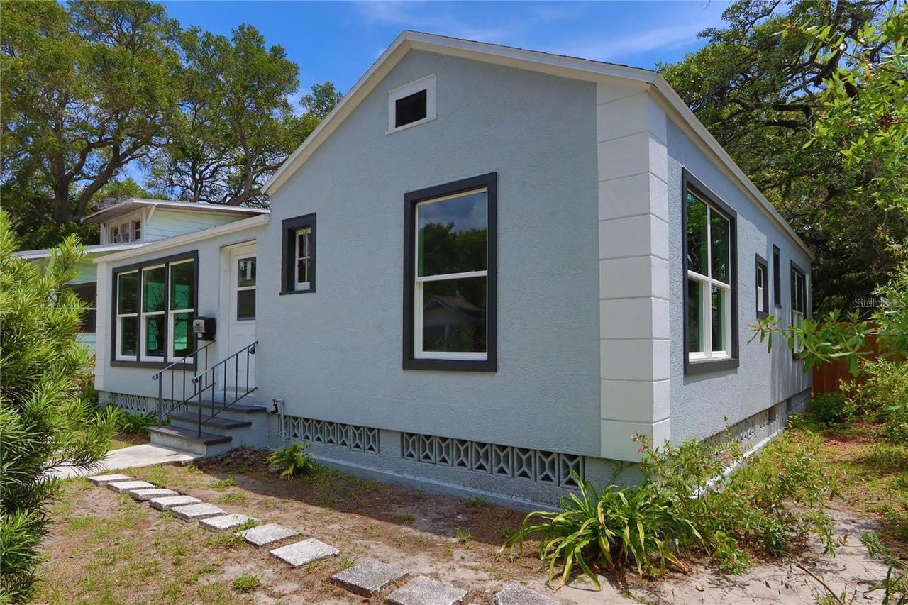 1532 13th St., St Petersburg, FL 33705