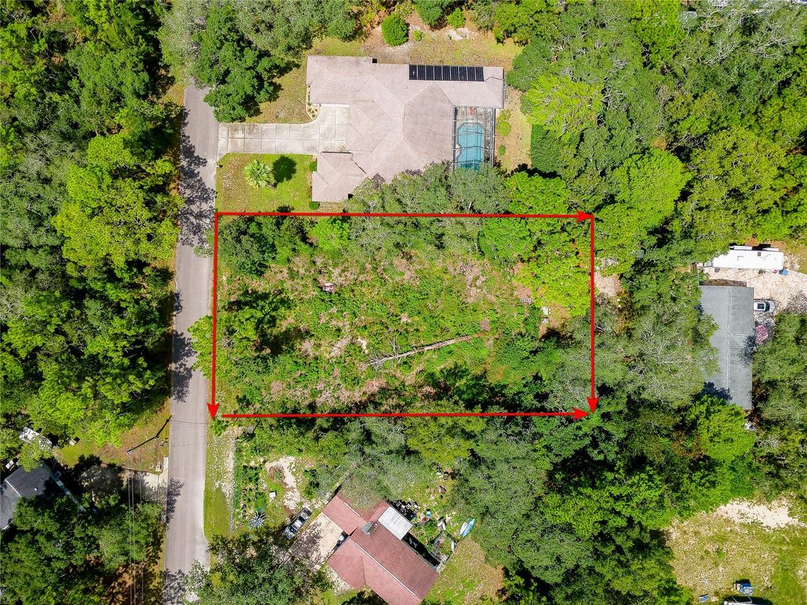 9041 Helene Way, Weeki Wachee, FL 34613