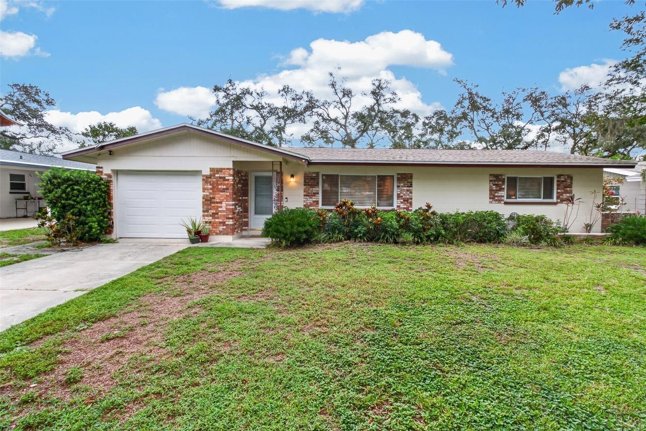 11373 67th Ave., Seminole, FL 33772