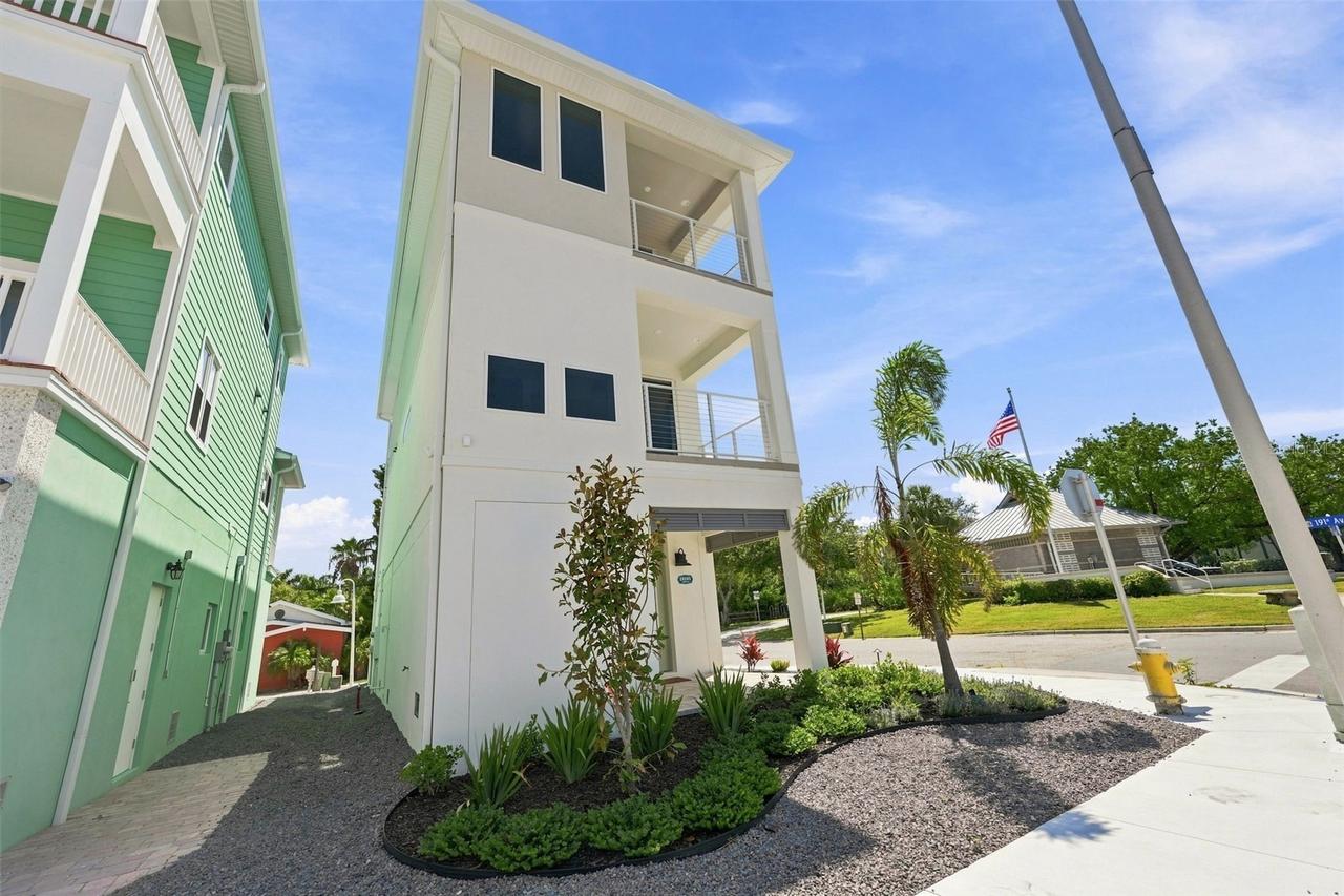 19101 Gulf Blvd., Indian Shores, FL 33785