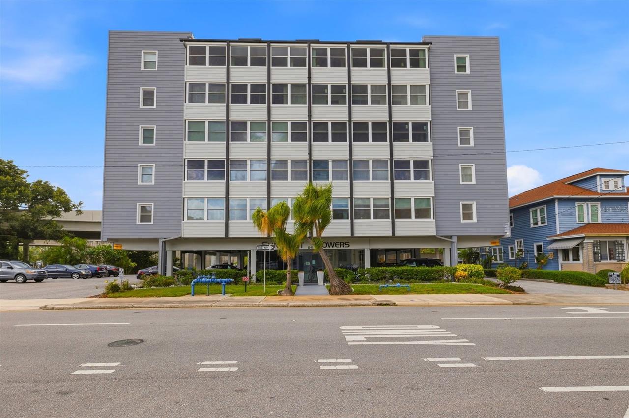841 4th Ave. #27, St Petersburg, FL 33701