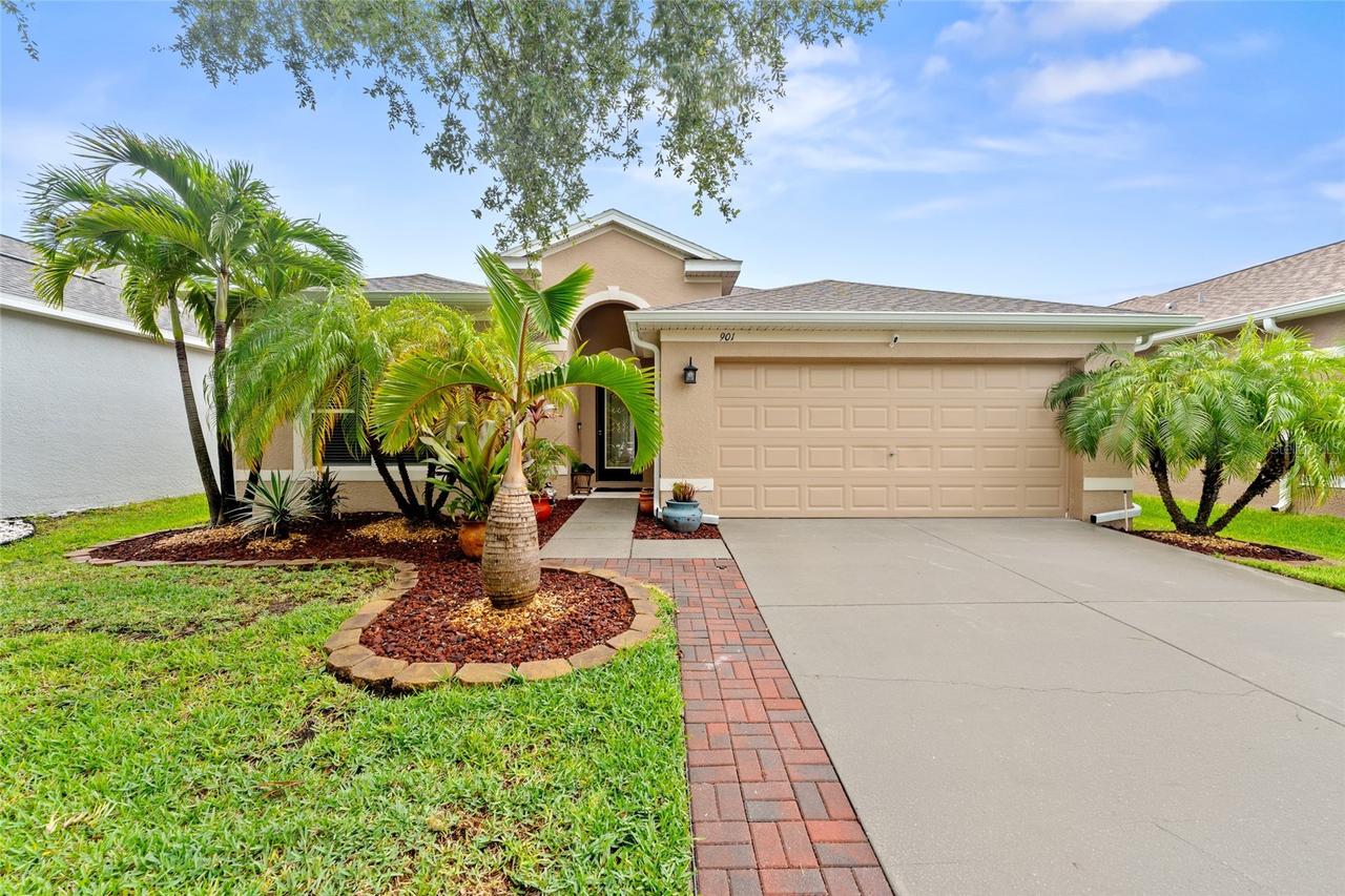 901 Parker Den Dr., Ruskin, FL 33570