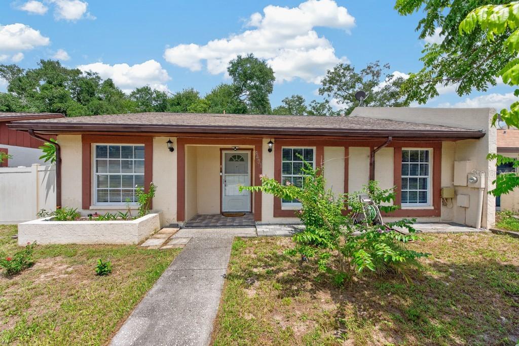8431 Wakulla Dr., Temple Terrace, FL 33637