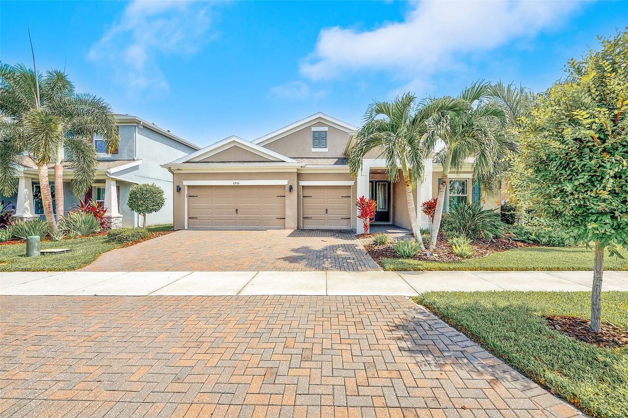 6916 Neopolitan Ct., Apollo Beach, FL 33572