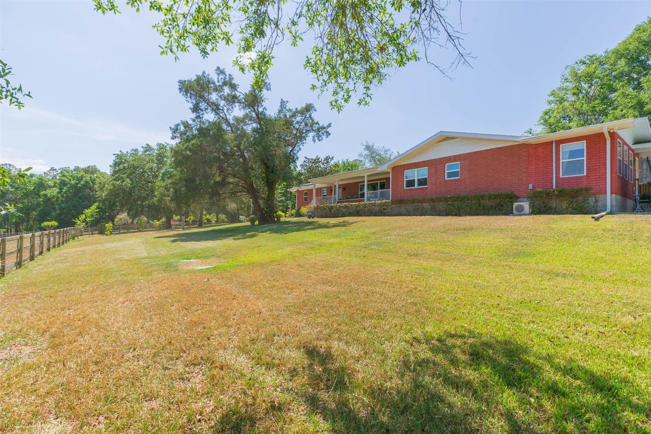 34211 Blanton Rd., Dade City, FL 33523