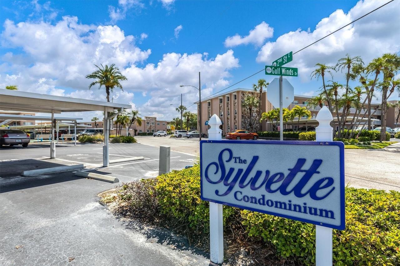 6363 Gulf Winds Dr. #233, St Petersburg, FL 33706