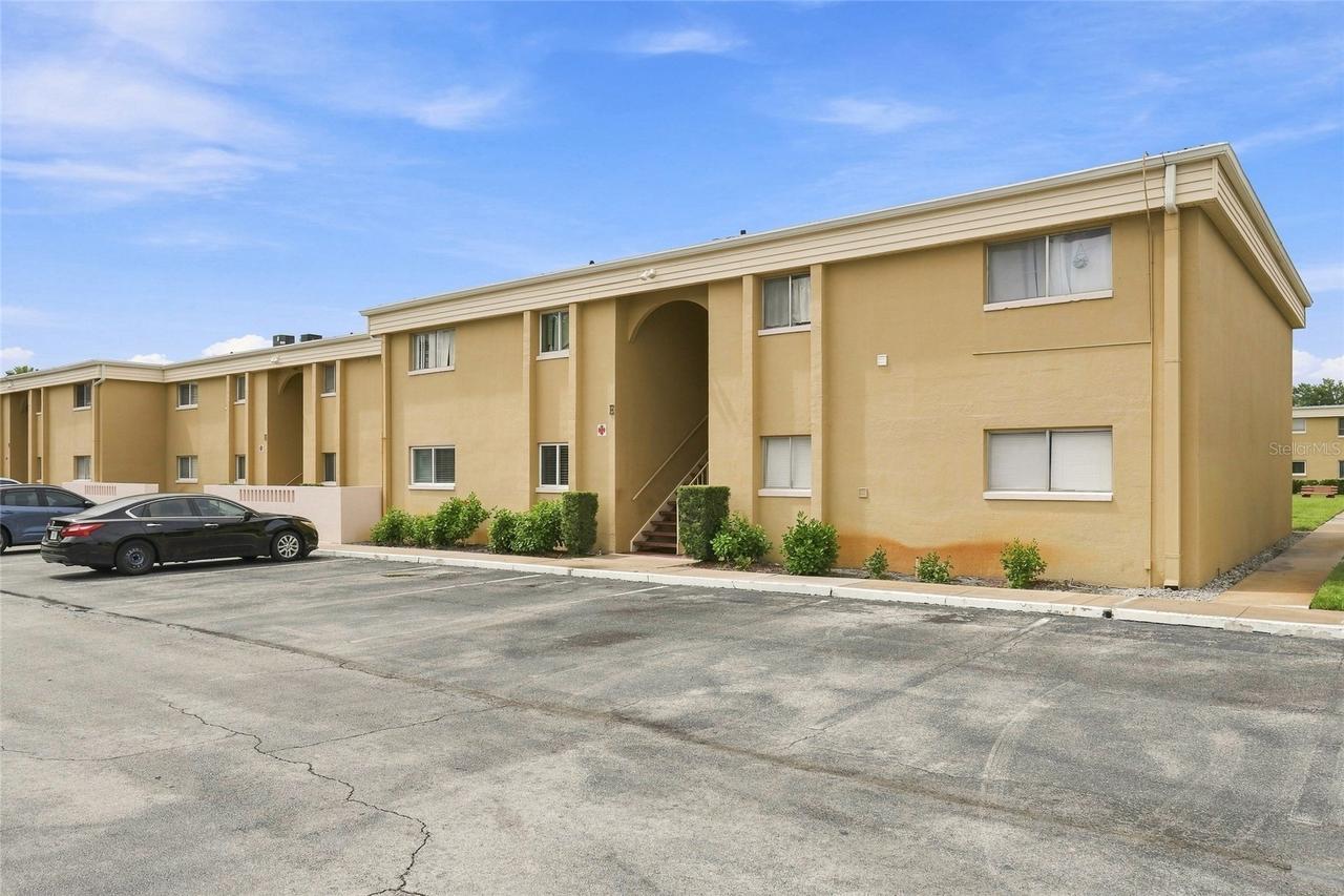 1000 Lake Of The Woods Blvd. #105E, Fern Park, FL 32730