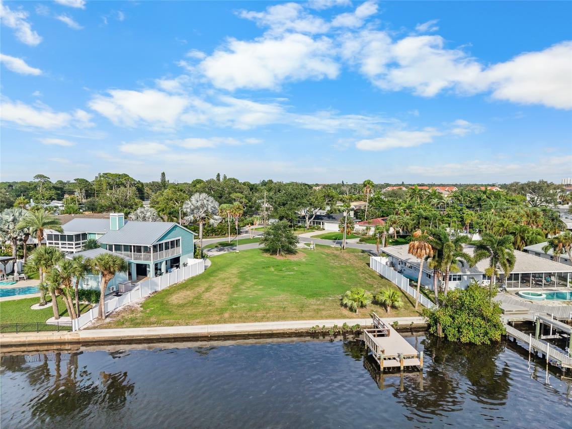 1301 Sea Gull Dr., St Petersburg, FL 33707