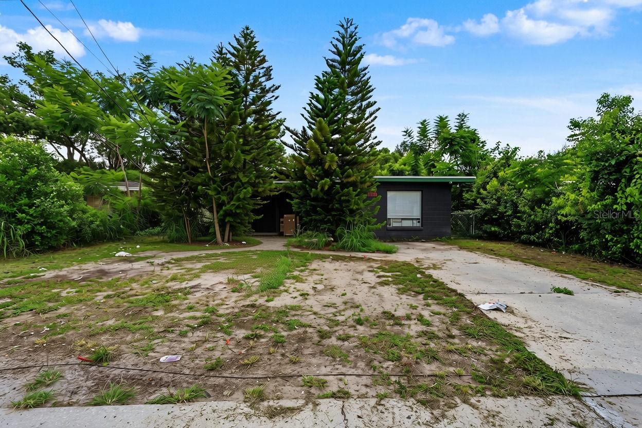 1803 E Bougainvillea Ave., Tampa, FL 33612