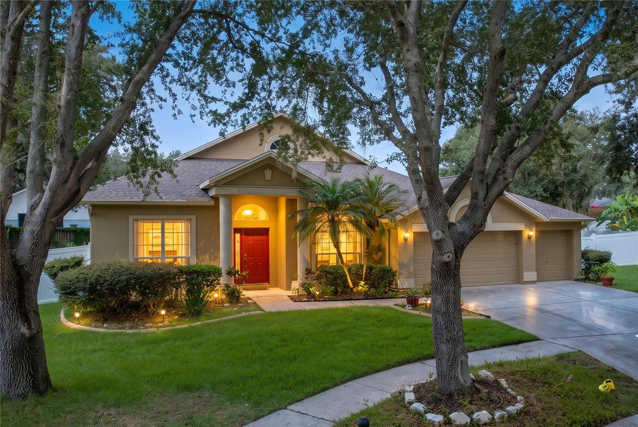 1124 Split Silk St., Valrico, FL 33594