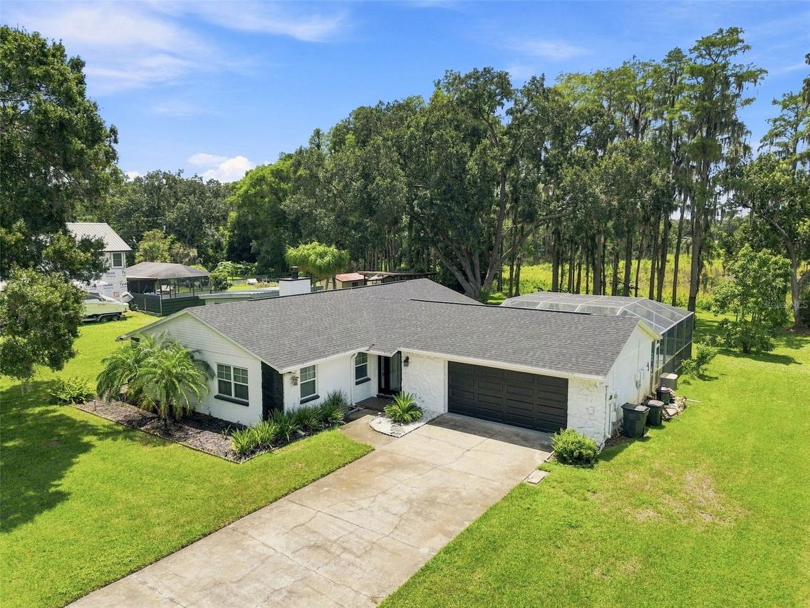 210 Lake Hobbs Rd., Lutz, FL 33548