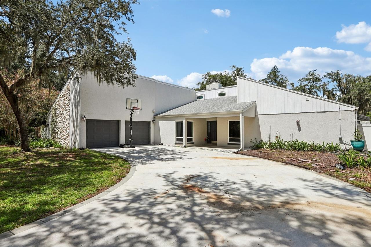 4603 Ridgecliff Dr., Brandon, FL 33511