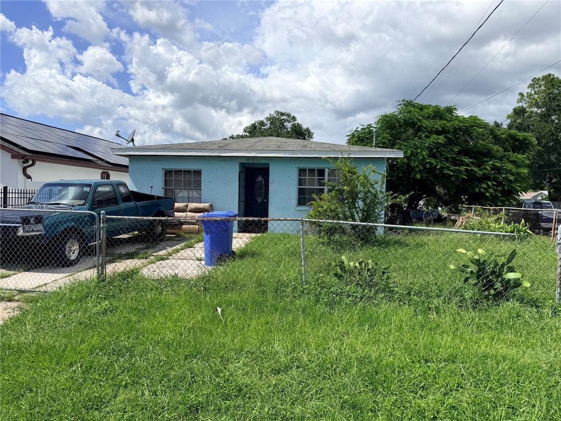 3915 W Broad St., Tampa, FL 33614