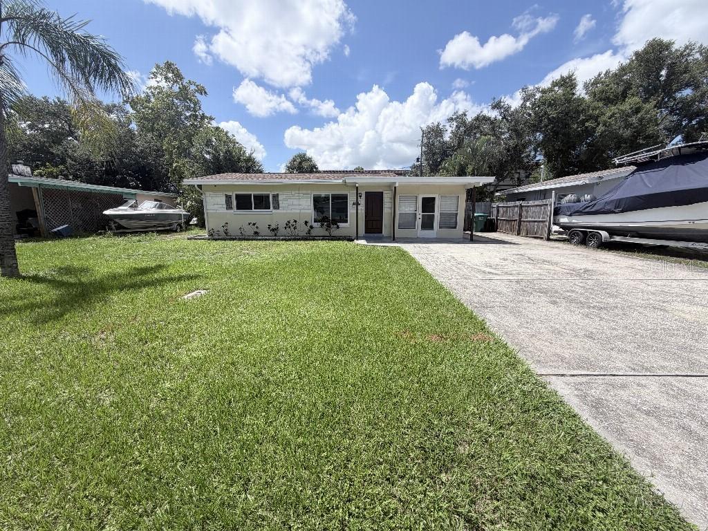 2209 Euclid Cir., Clearwater, FL 33764