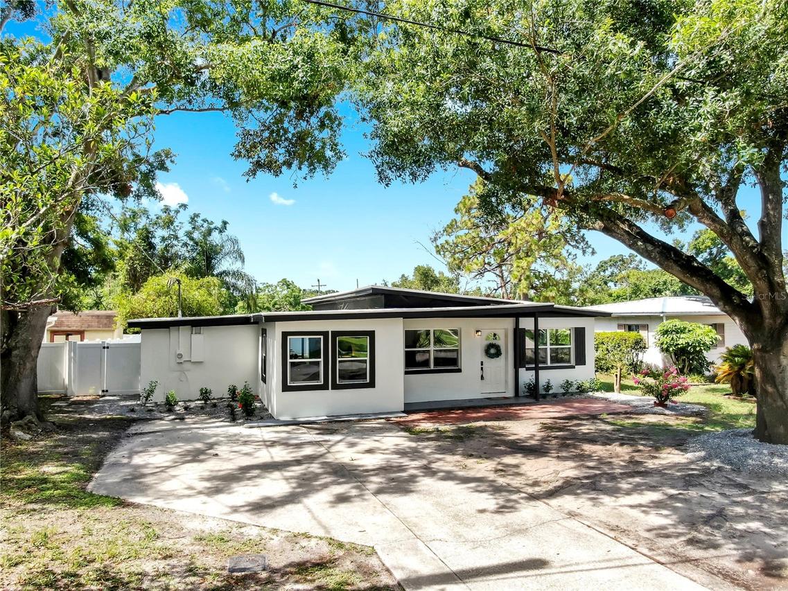4112 W Lawn Ave., Tampa, FL 33611