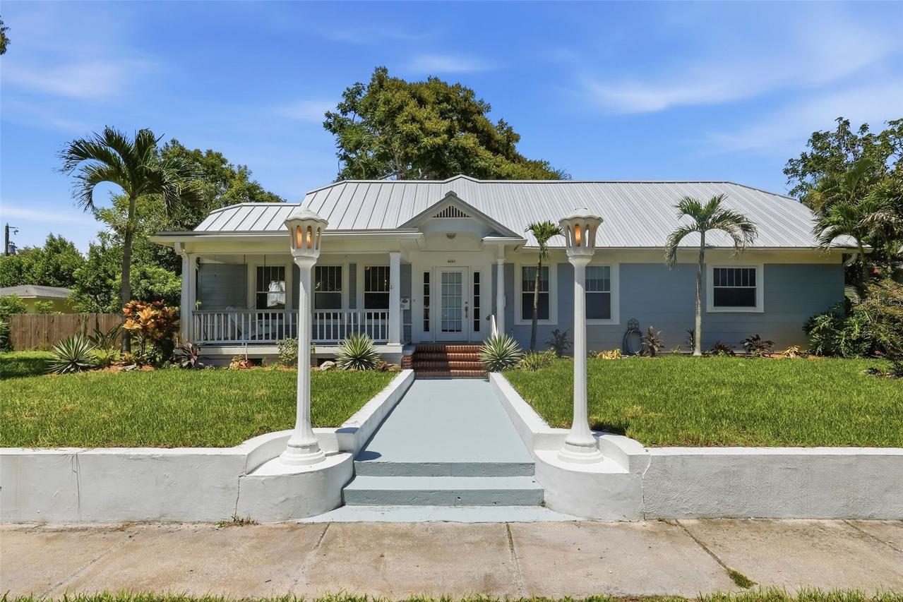 4227 2nd Ave., St Petersburg, FL 33713
