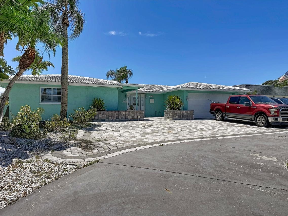 3516 Floramar Ter., New Port Richey, FL 34652