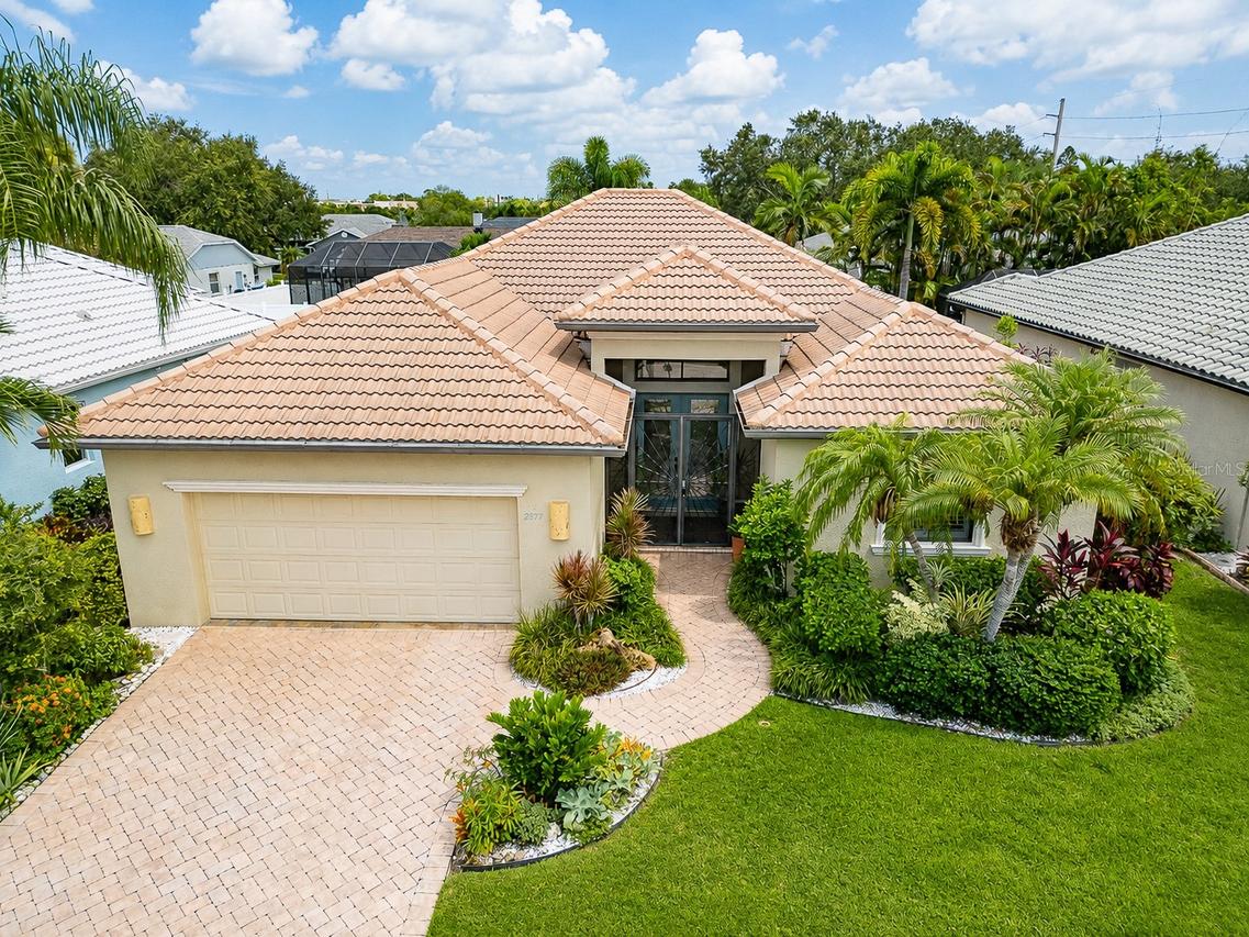 2557 Marblehead Dr., Sarasota, FL 34231