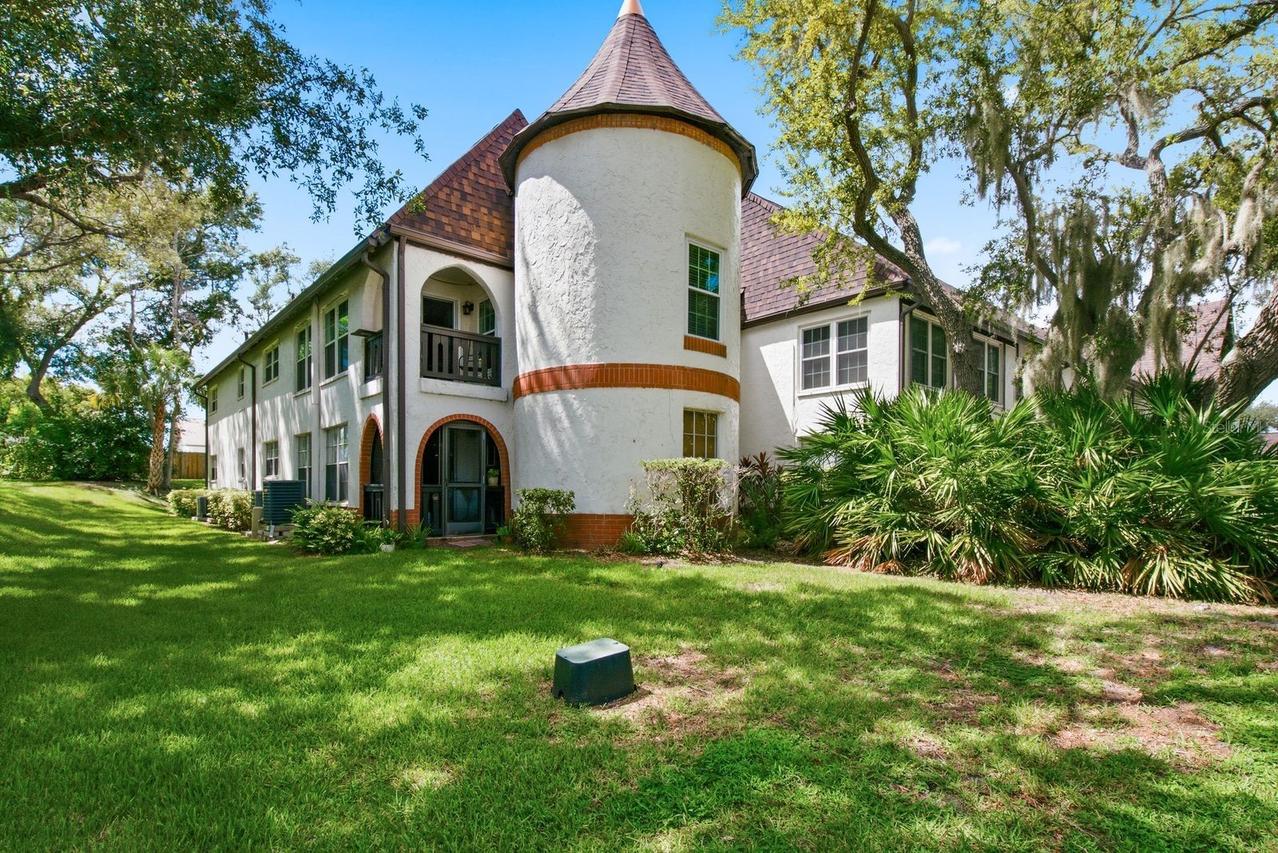 230 N Bayshore Blvd. #207, Clearwater, FL 33759