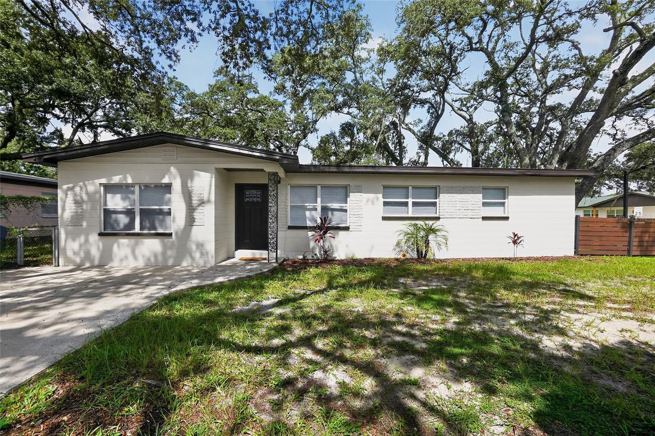 10420 N 22nd St., Tampa, FL 33612