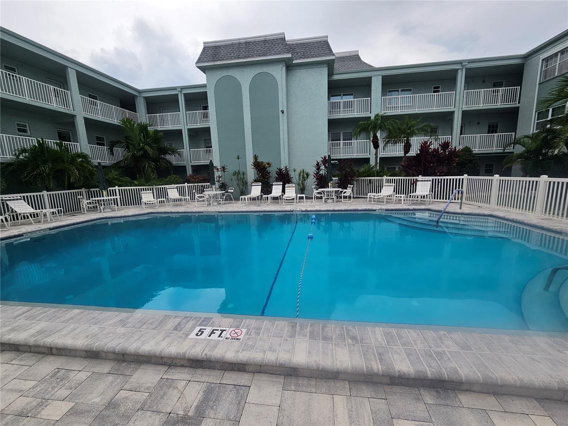 1706 Belleair Forest Dr. #310, Belleair, FL 33756