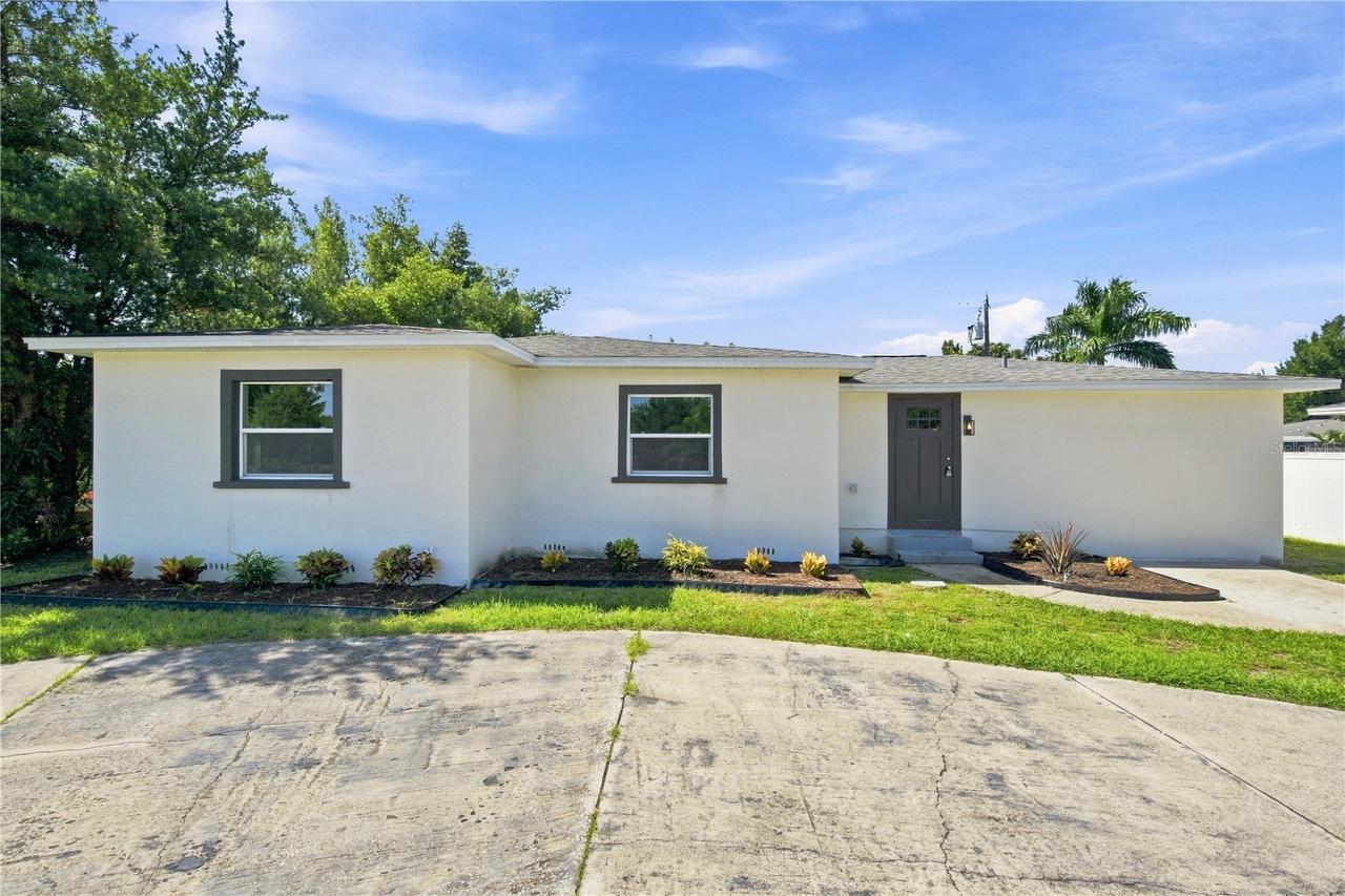 3766 30th Ave., St Petersburg, FL 33713