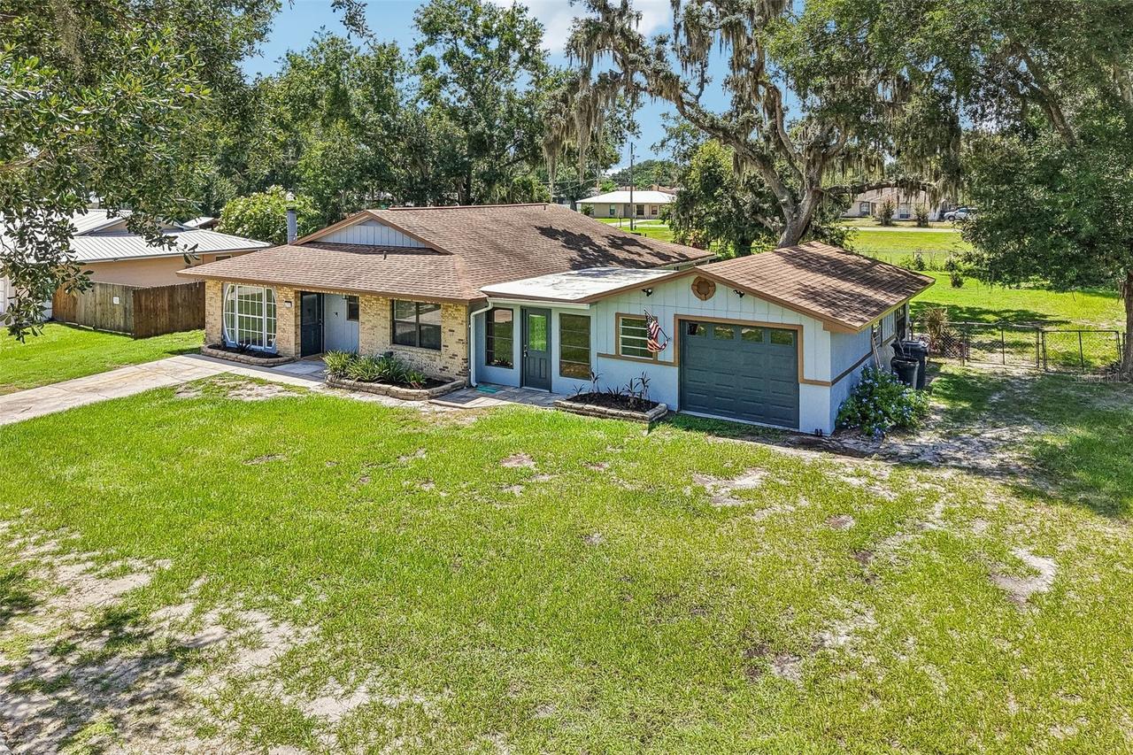 2718 Shadywood Pl., Lakeland, FL 33810