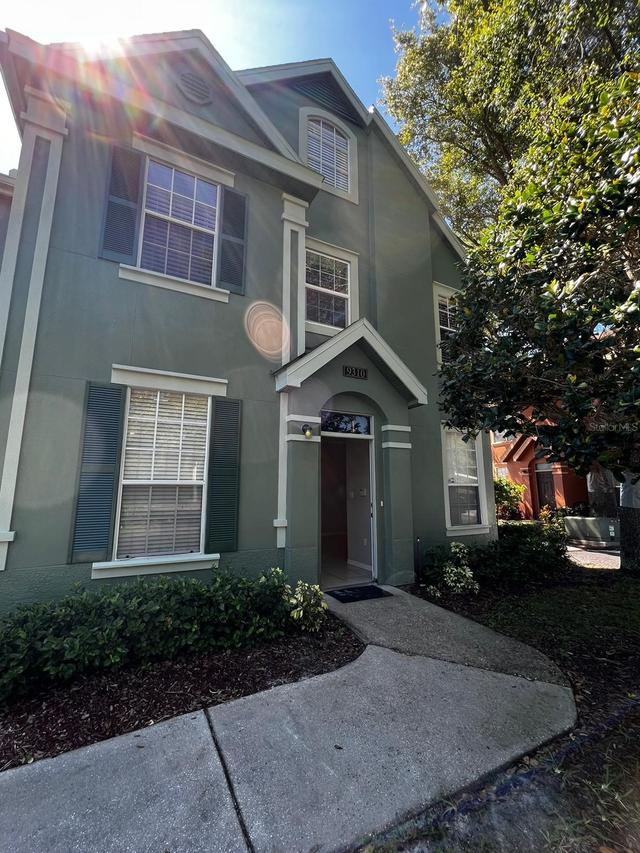9310 Lake Chase Island Way, Tampa, FL 33626