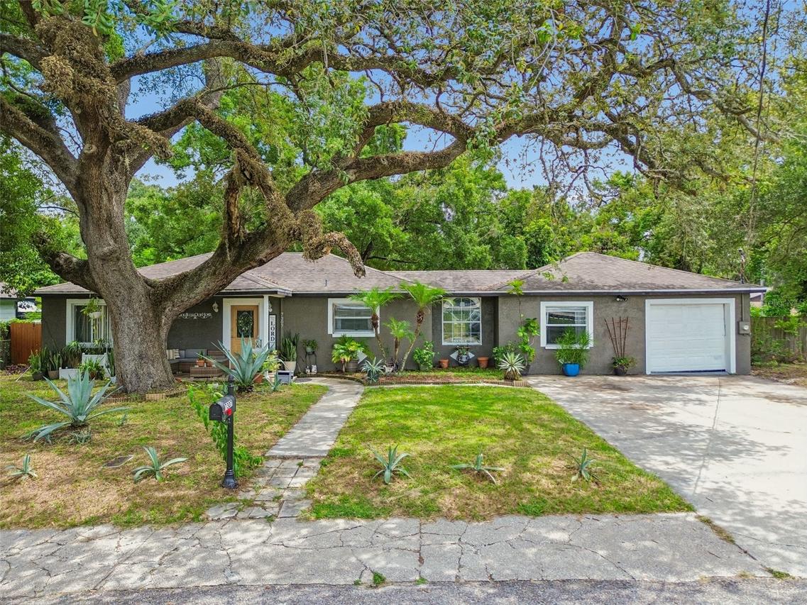 7307 N Huntley Ave., Tampa, FL 33604