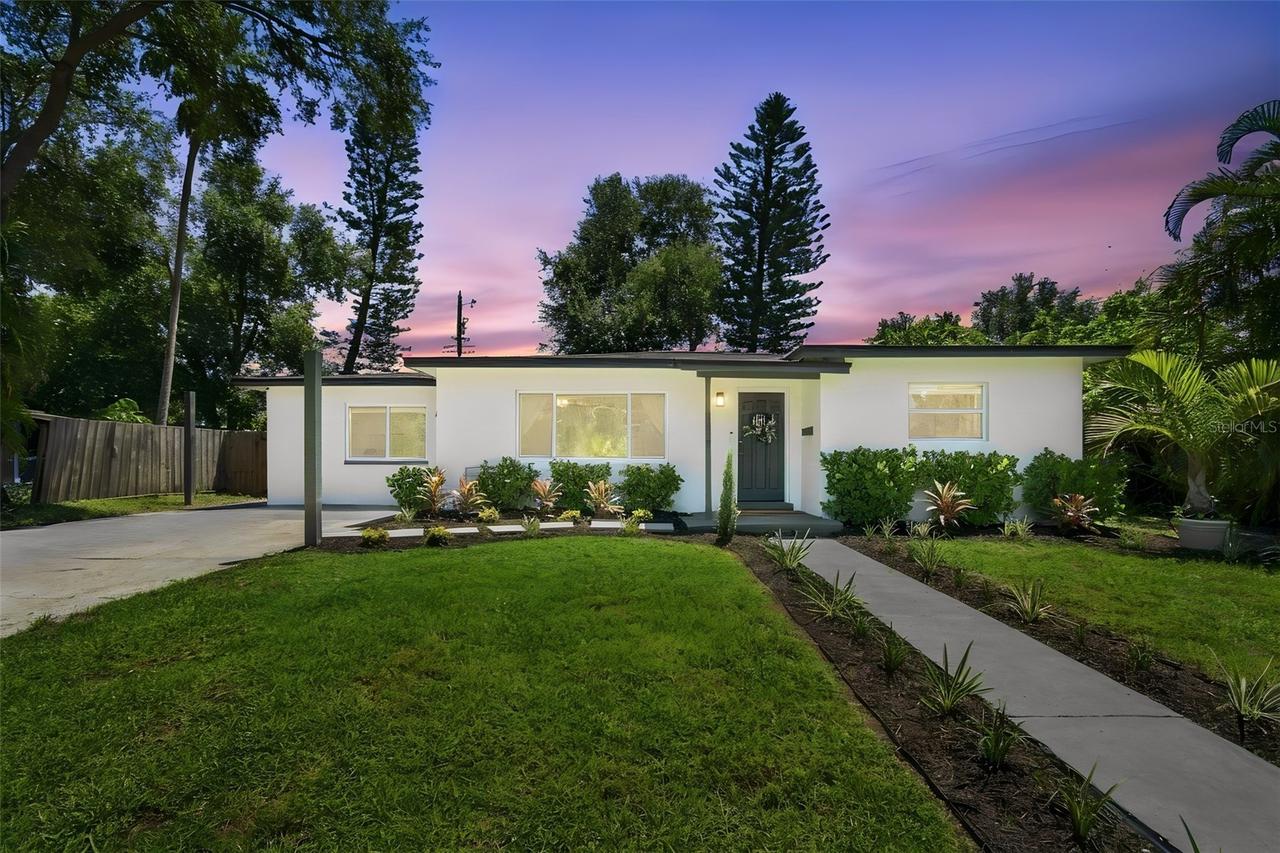6218 7th St., St Petersburg, FL 33705