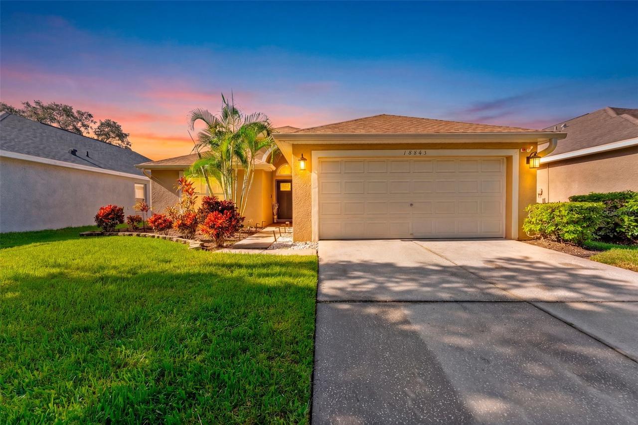 18843 Maisons Dr., Lutz, FL 33558