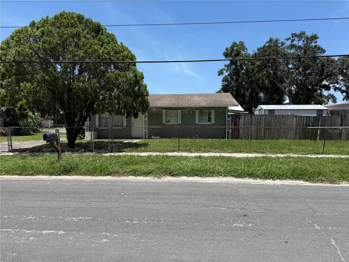 4305 W Broad St., Tampa, FL 33614