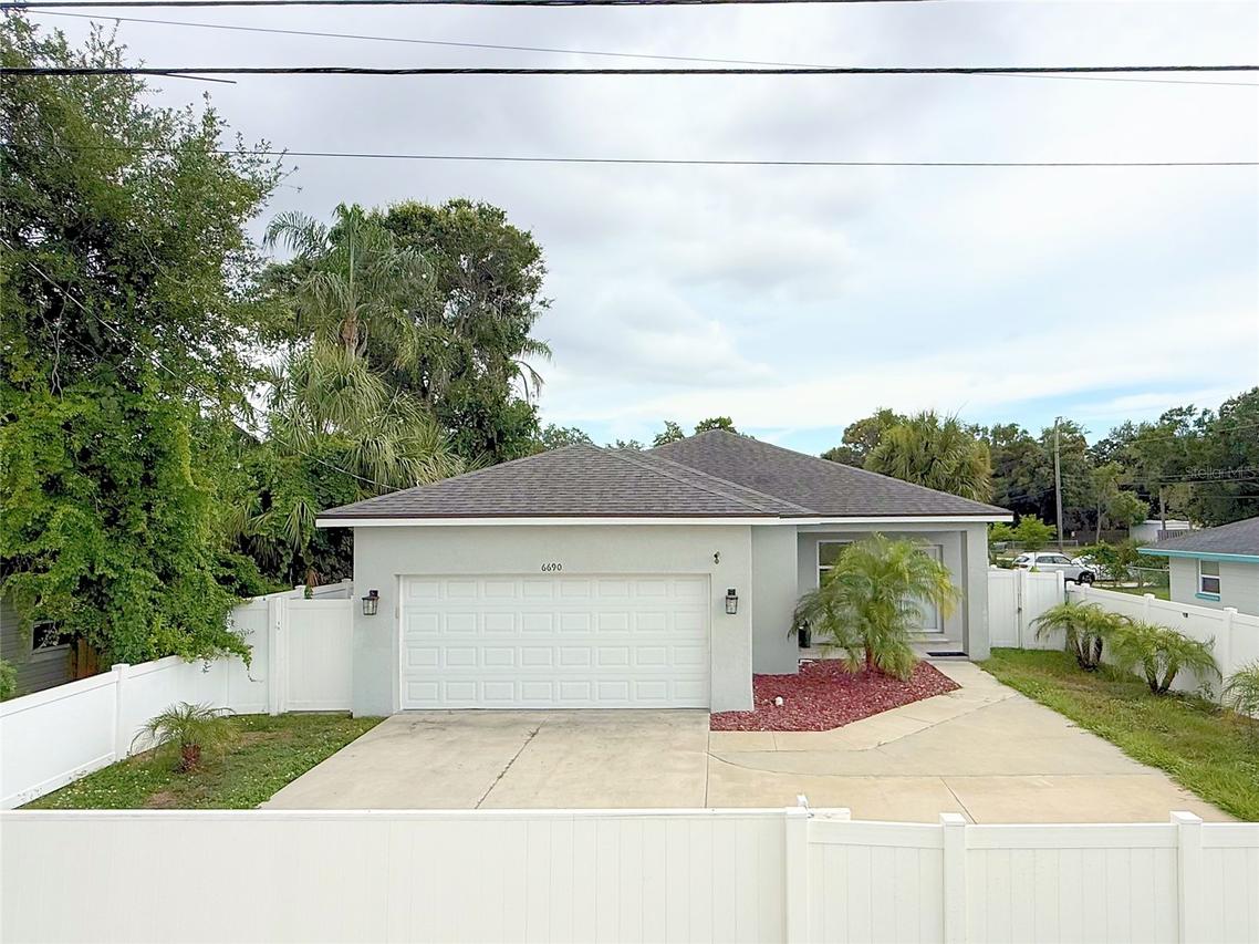 6690 54th Ave., St Petersburg, FL 33709