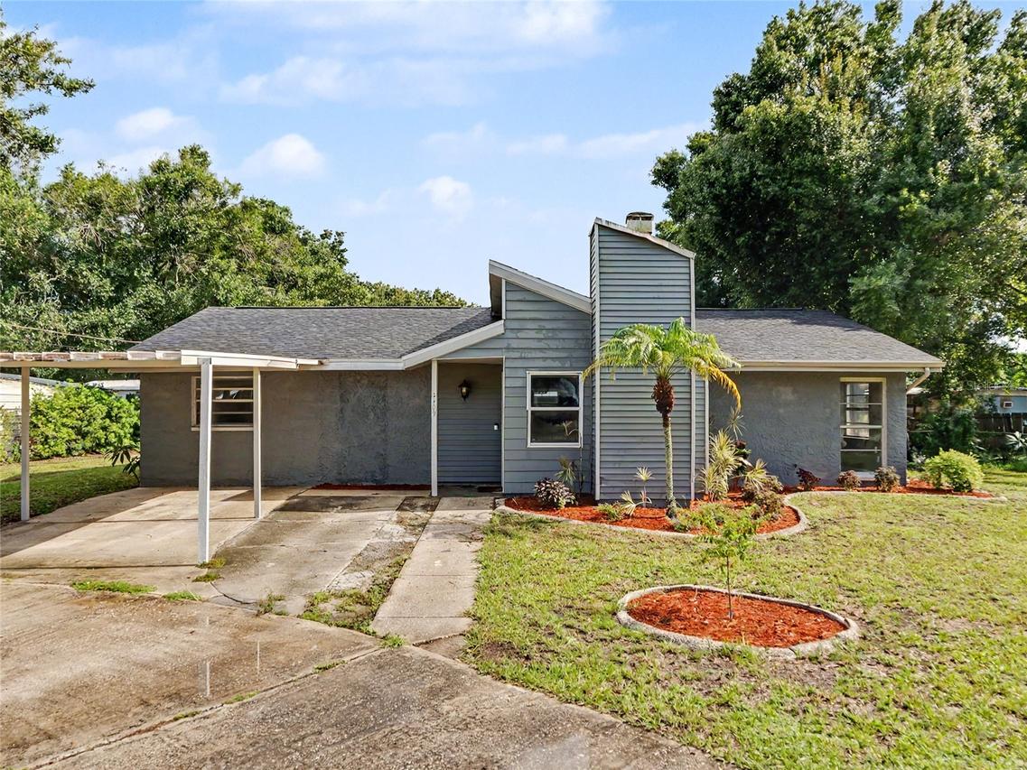 2409 11th Ave., Ruskin, FL 33570