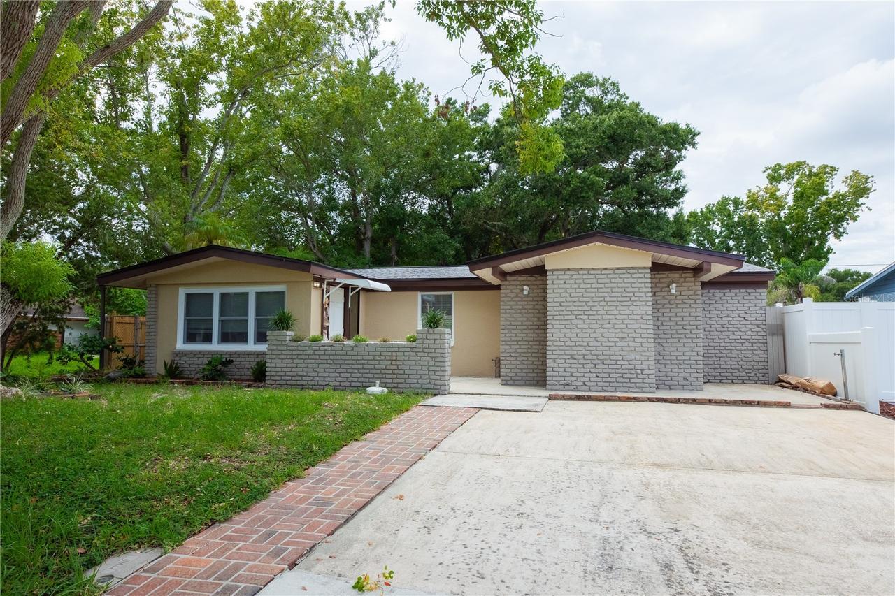 8830 69th St., Pinellas Park, FL 33782