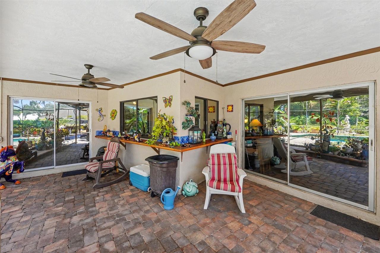 3061 Alt 19, Palm Harbor, FL 34683