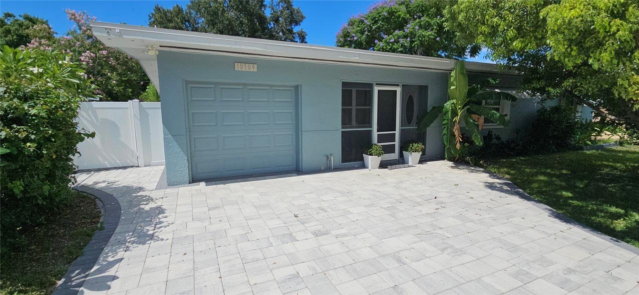10709 115th Ave., Seminole, FL 33778