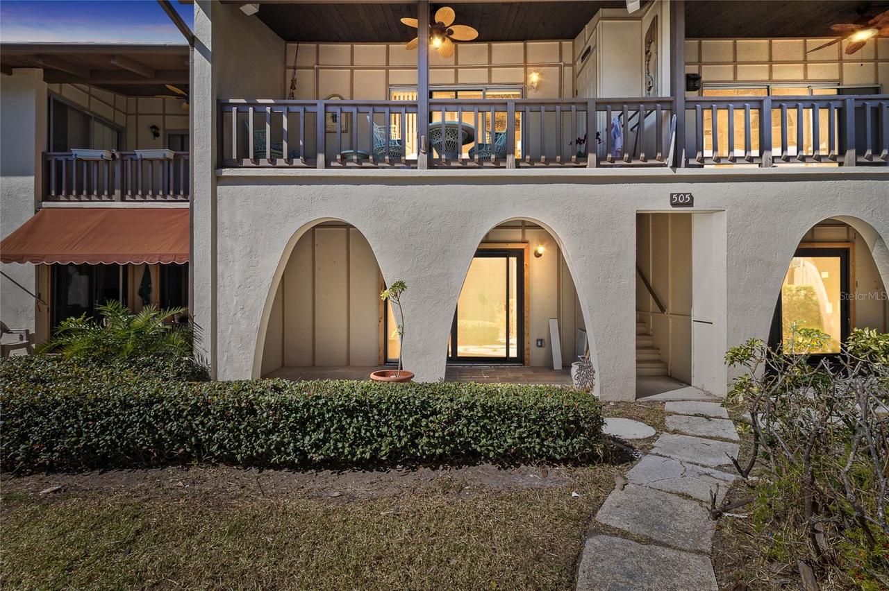 505 Plaza Seville Ct. #9, Treasure Island, FL 33706