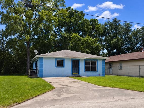 Homes Just Sold in Live Oaks Square: September 8th to September 14th